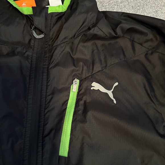Puma Men's Black Windbreaker with Neon Green Highlights - Picture 3 of 10